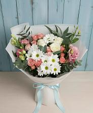 Букет цветов из:  Розы, Лизиантусы и Хризантемы в Рязани