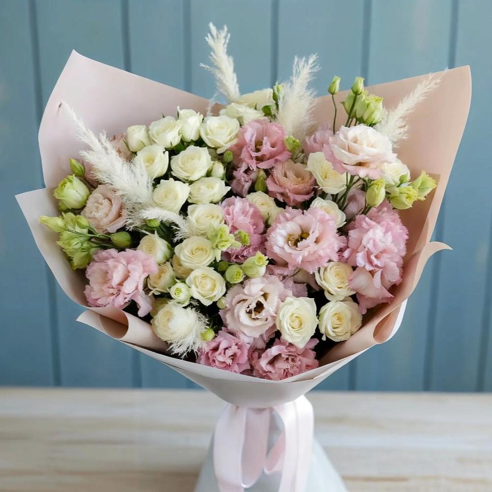 Букет цветов из: Альстромерии и Розы в Рязани