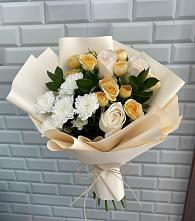 Букет цветов из:  Розы и Хризантемы в Рязани