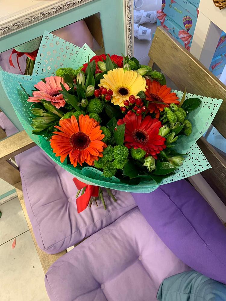 Букет цветов из: Герберы, Хризантемы и Альстромерии в Рязани