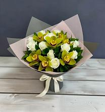 Букет цветов из:  Орхидеи и Розы в Рязани