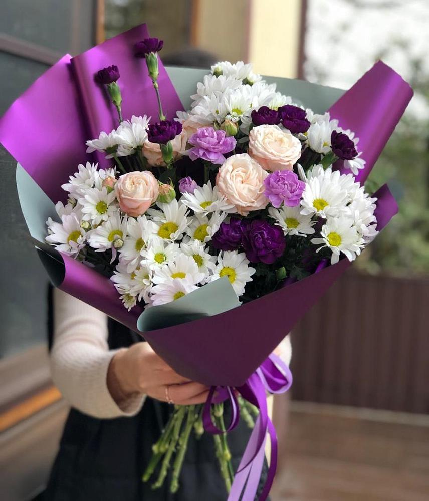 Букет цветов из: Хризантемы, Гвоздики и Розы в Рязани