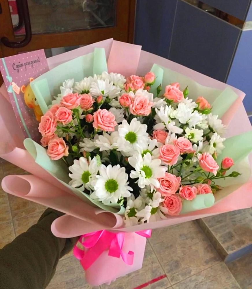 Букет цветов из: Розы и Хризантемы в Рязани