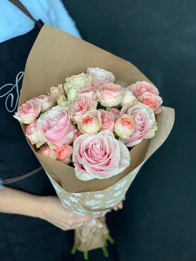 Букет цветов из: Хризантемы и Розы в Рязани