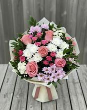 Букет цветов из:  Альстромерии, Гвоздики, Розы и Хризантемы в Рязани