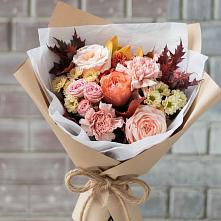 Букет цветов из:  Гвоздики, Хризантемы и Розы в Рязани